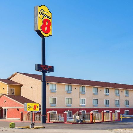 Super 8 By Wyndham San Antonio/I-35 North Hotel Exterior foto